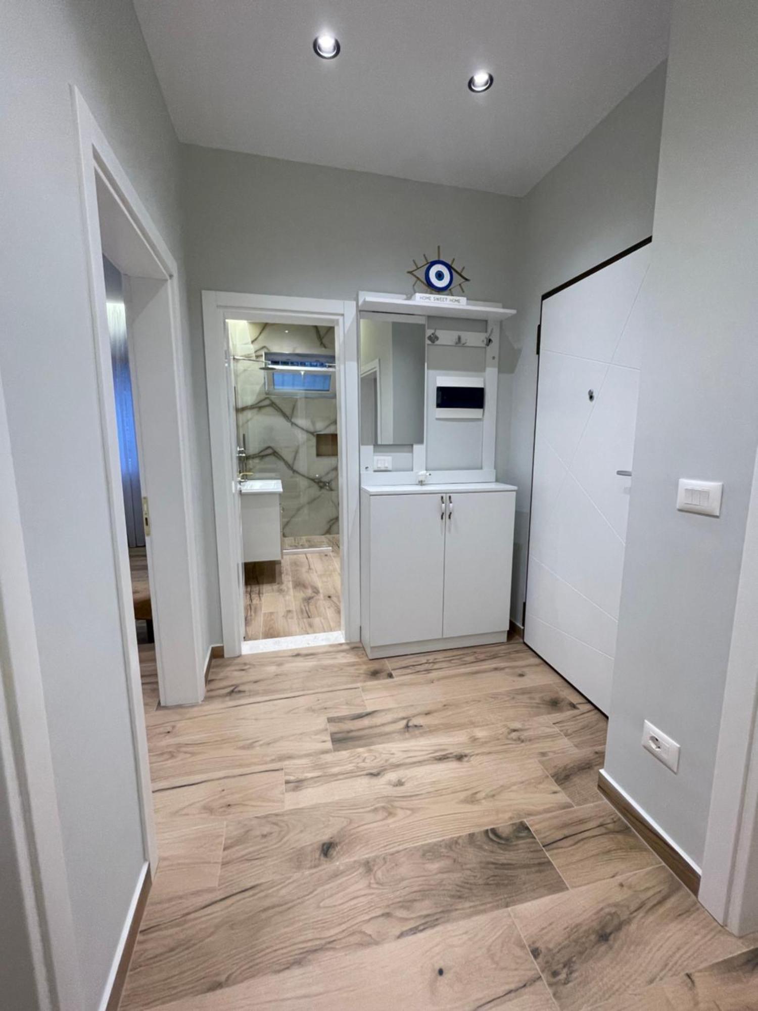Leonard'S Apartment Durrës 외부 사진